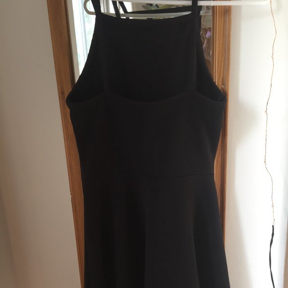 Black skater dress - Picture 5 of 6